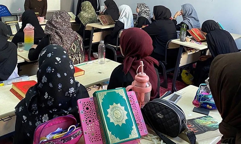 Afyon'da Gençler Uyarıldı: Bir Tıkla Hayatını Kontrol Etme!