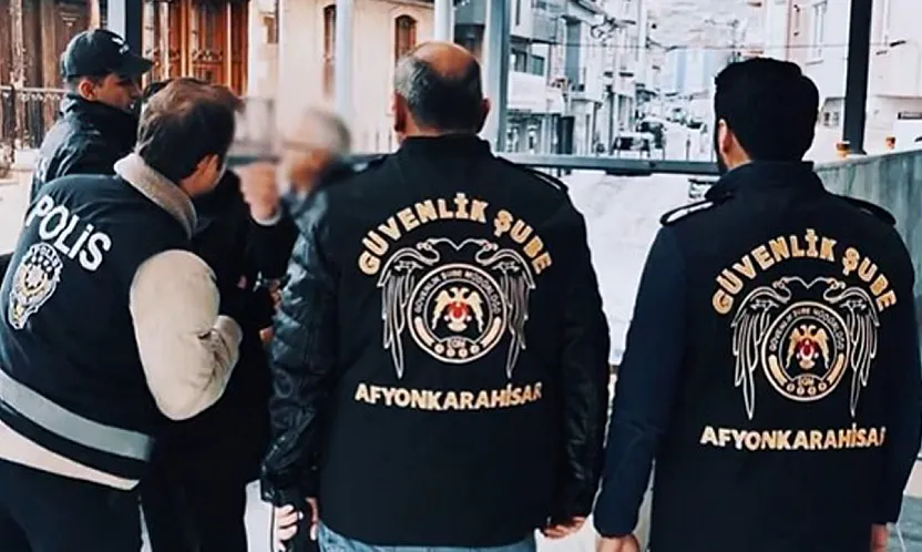 Afyon'da Güvenlik Şube Kuş Uçurtmadı!