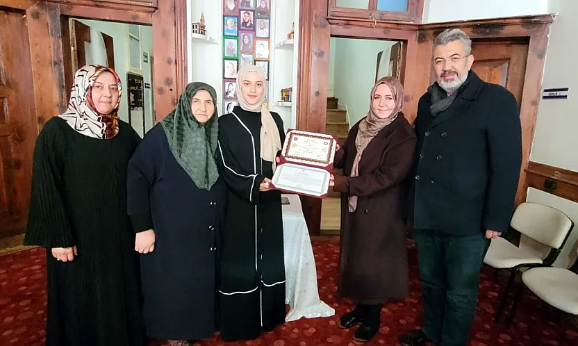 Afyon'da Hafızlık Belgeleri Sahiplerini Buldu