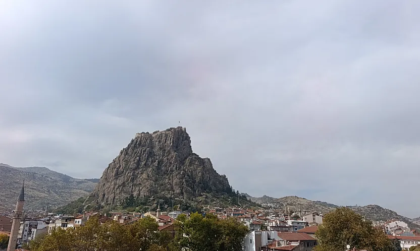 Afyon'da Hava Değişiyor! Gece Saatlerine Dikkat