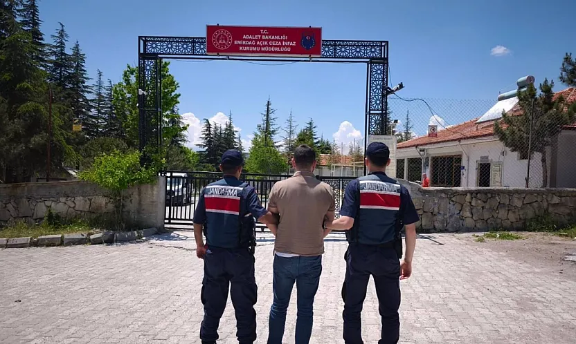 Afyon'da Jandarma, 46 Kişiyi Yakaladı