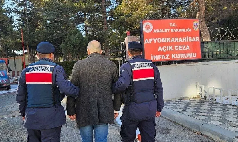 Afyon'da Jandarma Bir Haftada 24 Şahsı Yakaladı