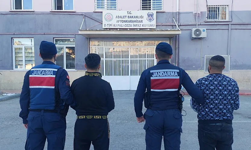 Afyon'da Jandarma Uyuşturucuya Göz Açtırmıyor