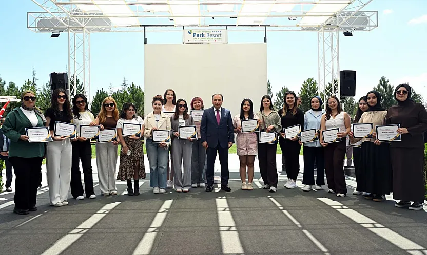 Afyon'da Kampüste Sera Açıldı