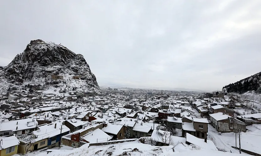 Afyon'da Kar, Geçerken Uğrayacak