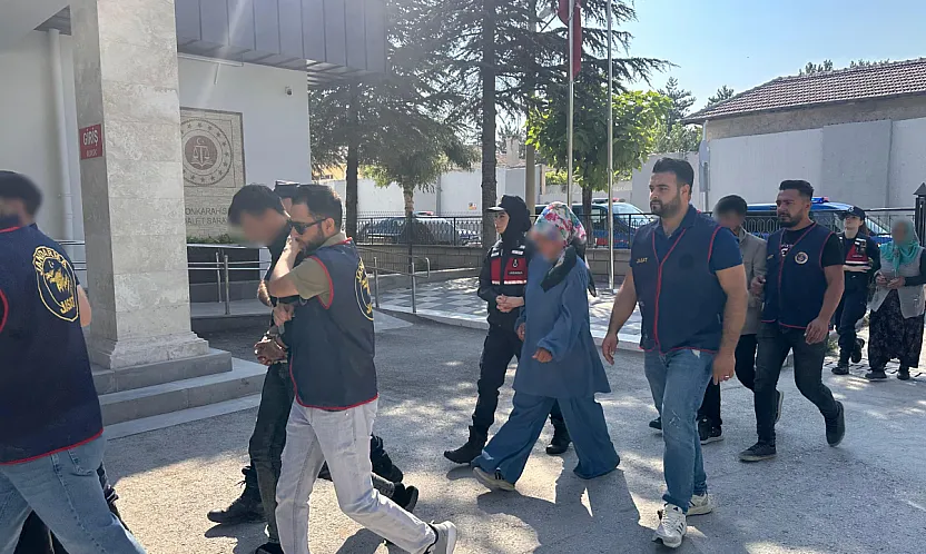 Afyon'da Korkunç Şüphe! Düştü Mü, Öldürüldü Mü!