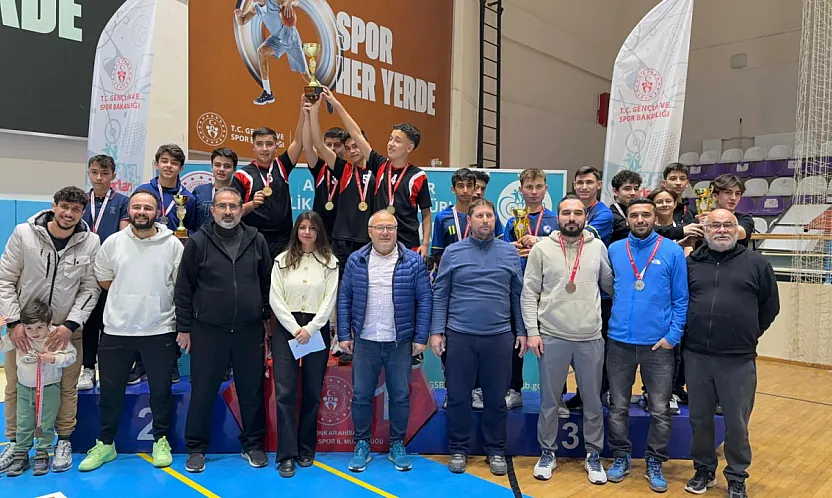 Afyon'da Masa Tenisine Büyük İlgi