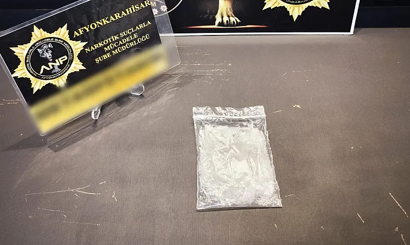 Afyon'da Şüpheli Araçtan Uyuşturucu Çıktı! 2 Kişi Cezaevinde