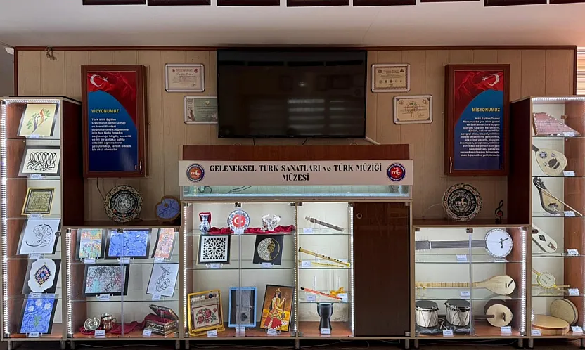 Afyon'da Türk Müziği Müzesi Açıldı