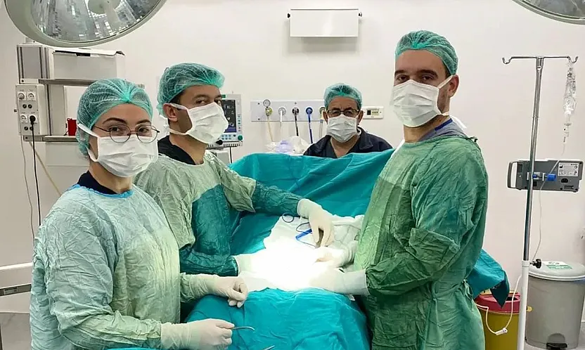 Afyon'da Yama İle Fıtık Onarımı Müdahalesi