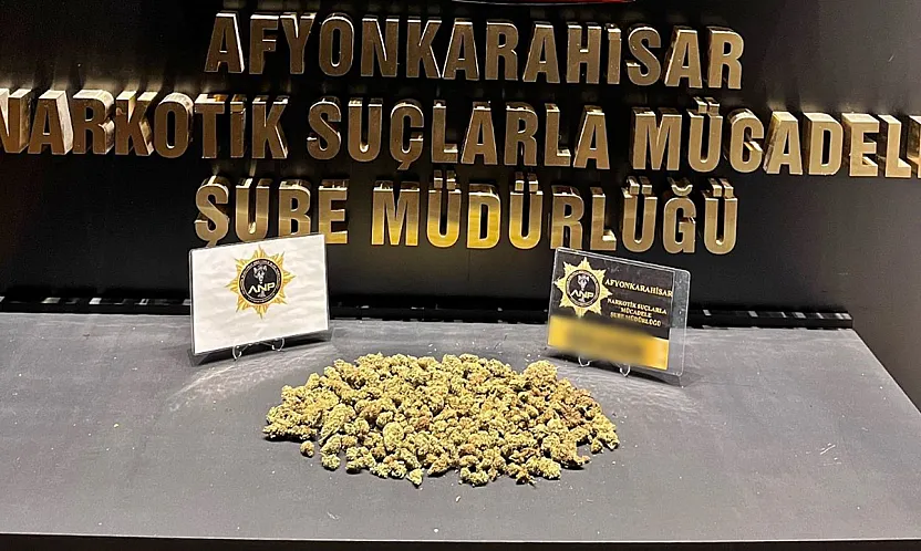 Afyon'da Zehir Satıcıları Kıskıvrak Yakalanıyor