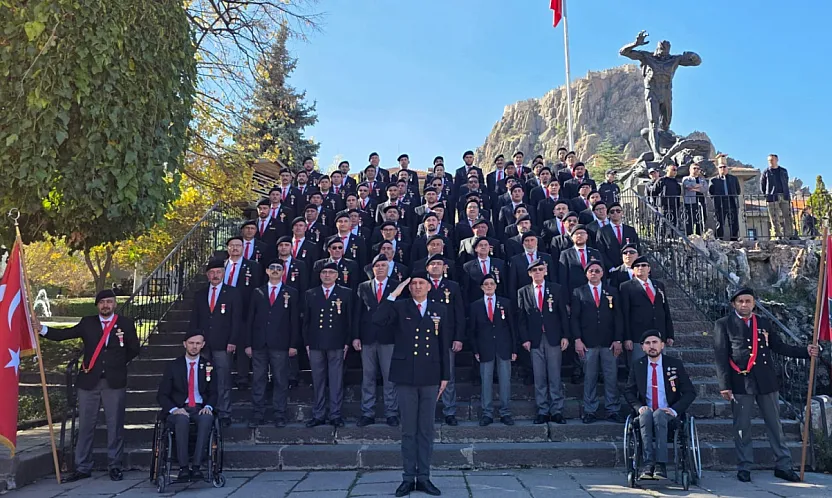 Afyon'daki Şehit Aileleri ve Gaziler Haykırdı: Sabrımızı Zorlamayın