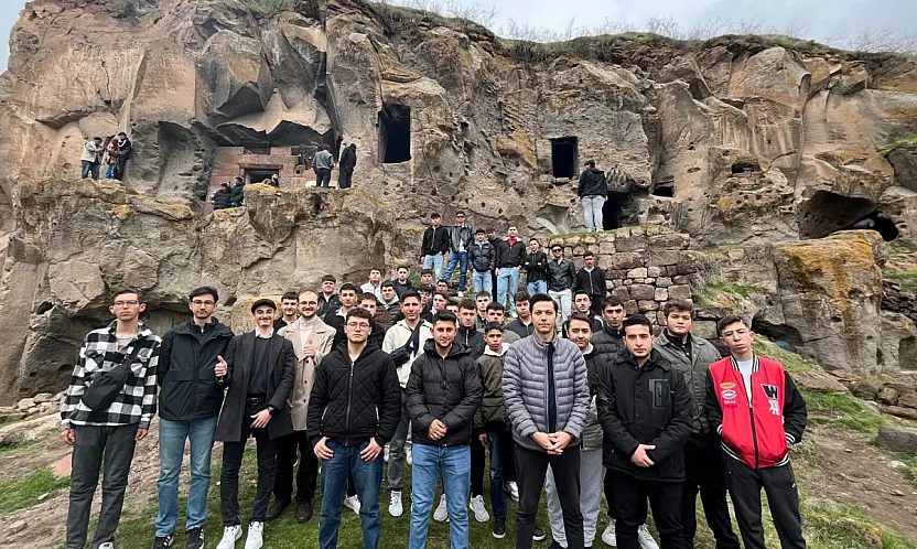 Afyon'dan 40 Genç Ecdat Mirasını Yerine Gördü