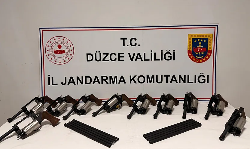 Afyon'dan Kaçak Silah Sevkiyatına Jandarma Operasyonu