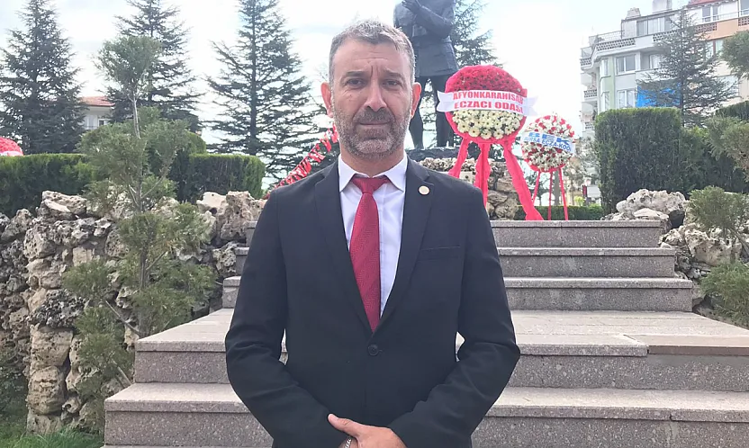 Afyon Eczacı Odası'ndan Vatandaşlara Hayati Uyarı: Etkin Madde, Doz ve Denetim Yok!