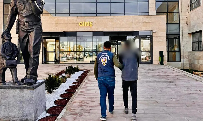 Afyon Emniyeti, Aranan İki Şahsı Yakaladı