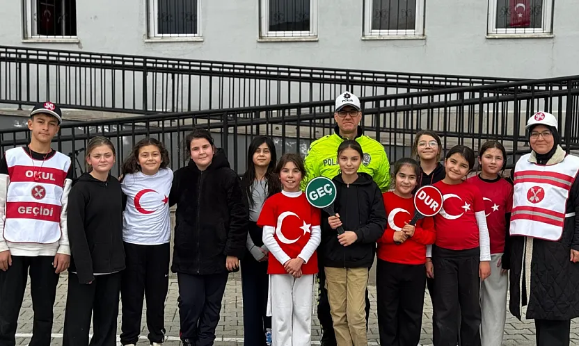 Afyon Emniyetinden Öğrencilere Ve Velilere Kritik Eğitim