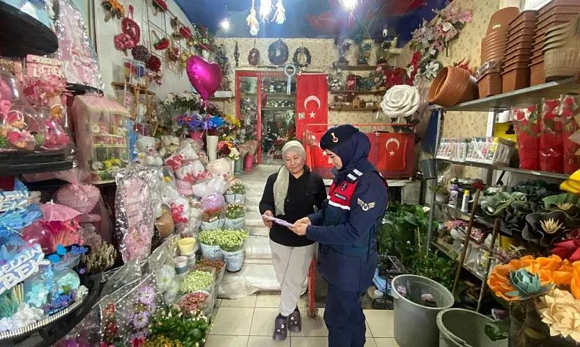 Afyon Harekete Geçti! Jandarma Sokakta