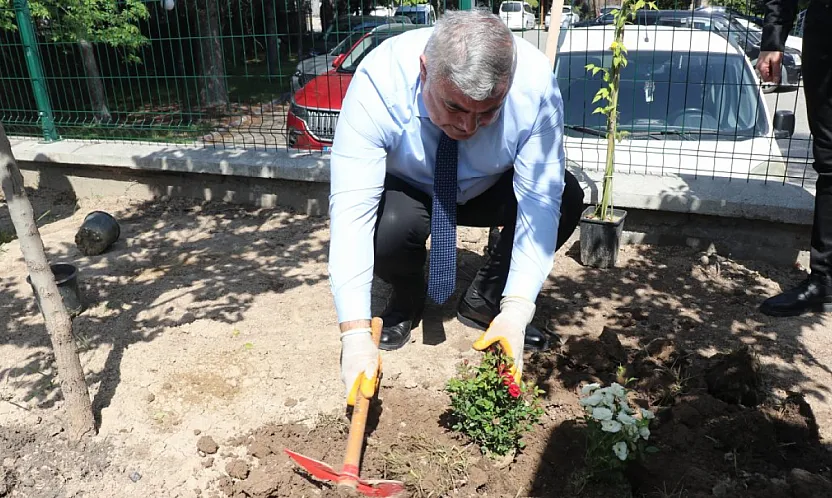 Afyon İl Milli Eğitim'den Alkışlanacak Hareket