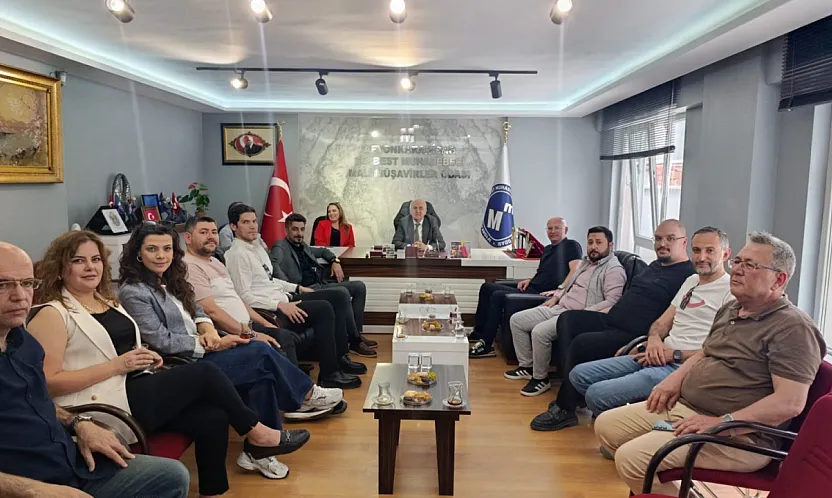 Afyon'lu Mali Müşavirler Ve Muhasebeciler Bayramlaştı