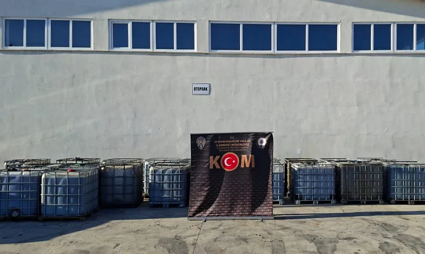 Afyon Polisi, 20 Ton Kaçak Akaryakıt Ele Geçirdi