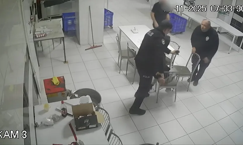 Afyon Polisi'nin Operasyonu Güvenlik Kamerasında