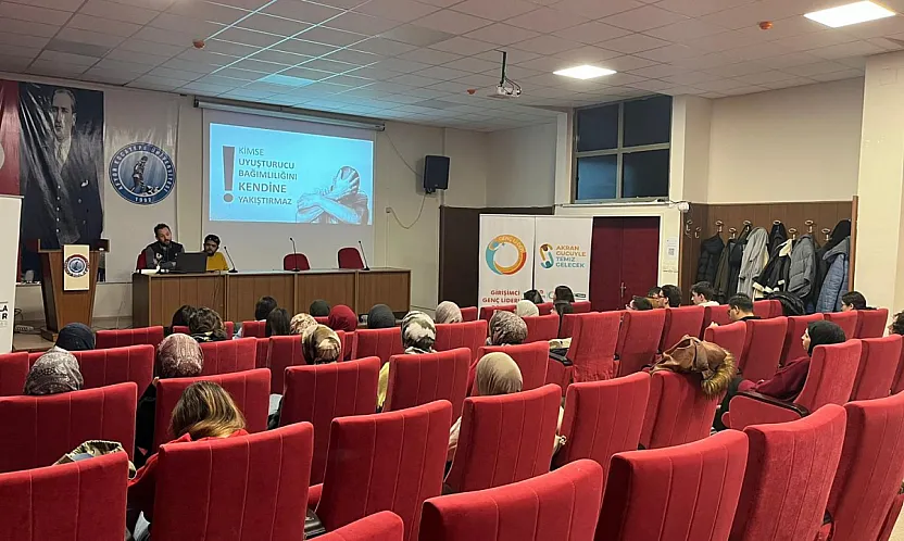 Afyon Polisi, Zehre Karşı Farkındalık Oluşturuyor