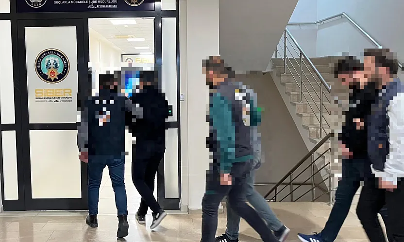 Afyonkarahisar'da Aranan 28 Kişi Yakalandı: 15'i Tutuklandı