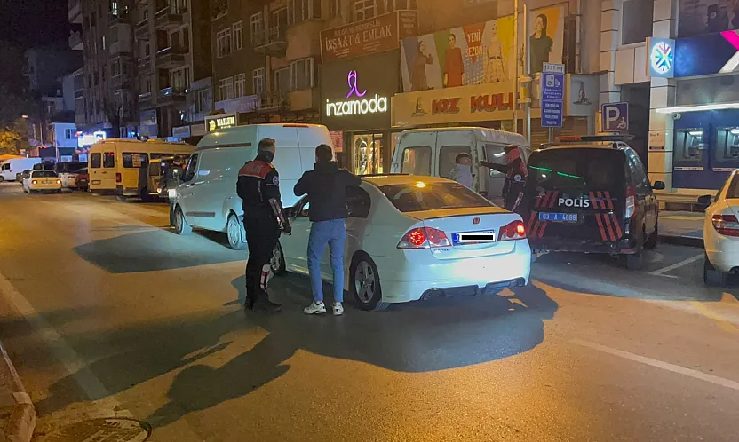 Afyonkarahisar'da Huzur Ve Asayiş İçin Şok Denetimler Yapıldı