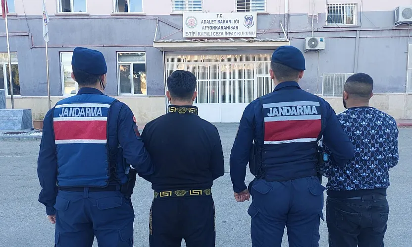 Afyonkarahisar'da Jandarma 1 Haftada 29 Kişiyi Yakaladı
