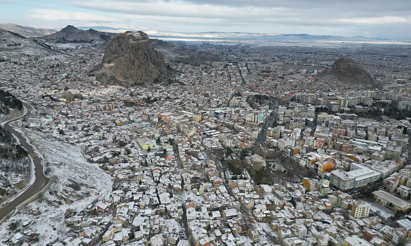Afyonkarahisar Eksi 5'i Gördü, Kent Buz Kesti