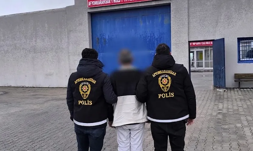 Afyonkarahisar Emniyeti, 13 Hapis Cezası Bulunan Şahsı Yakaladı