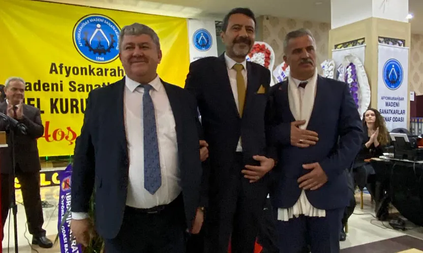 Afyonkarahisar Madeni Sanatkârlarda 3 Adaylı Seçim Başladı