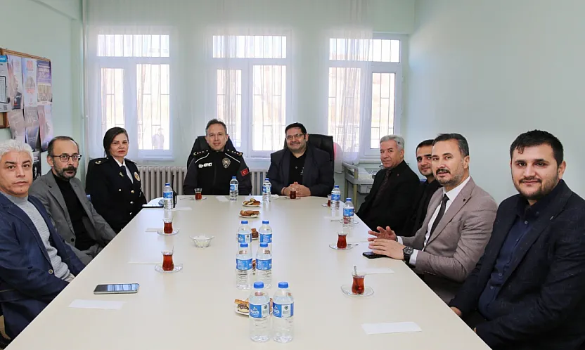 Afyonkarahisar Polisi Özel Çocukların Hayallerini Gerçekleştirdi