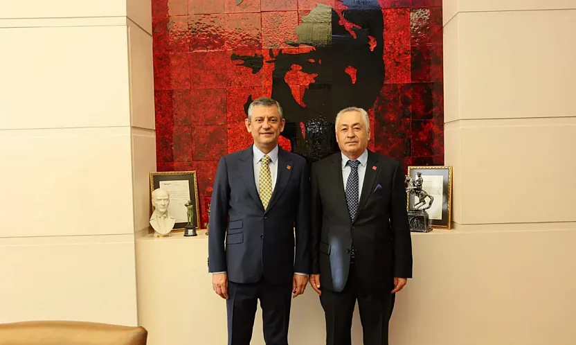 Afyonkarahisar Siyasetinde Hareketlilik: CHP'den Toplu İstifa