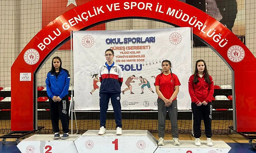 Afyonkarahisarlı Güreşçi Irmak Elekçi Türkiye ikincisi oldu