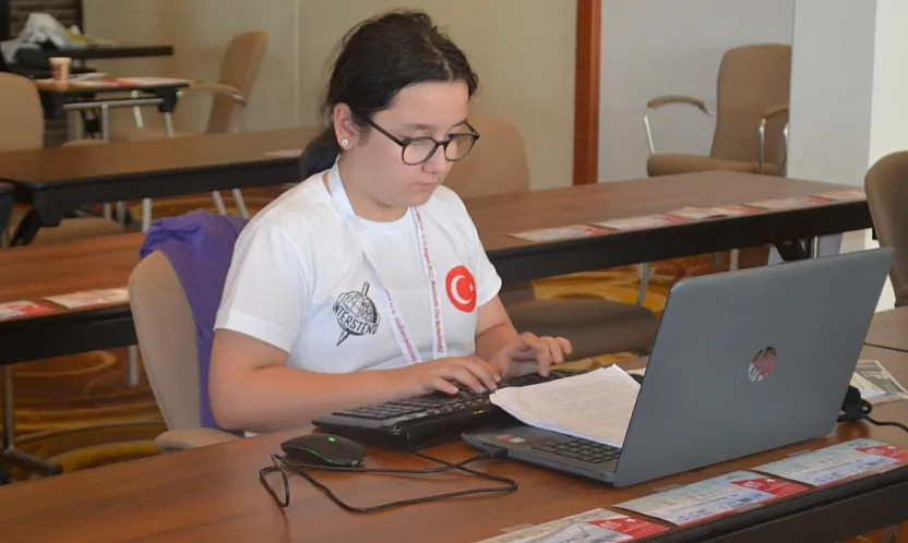 Afyonlu Öğrencilerden Bir Dünya Şampiyonluğu Daha!