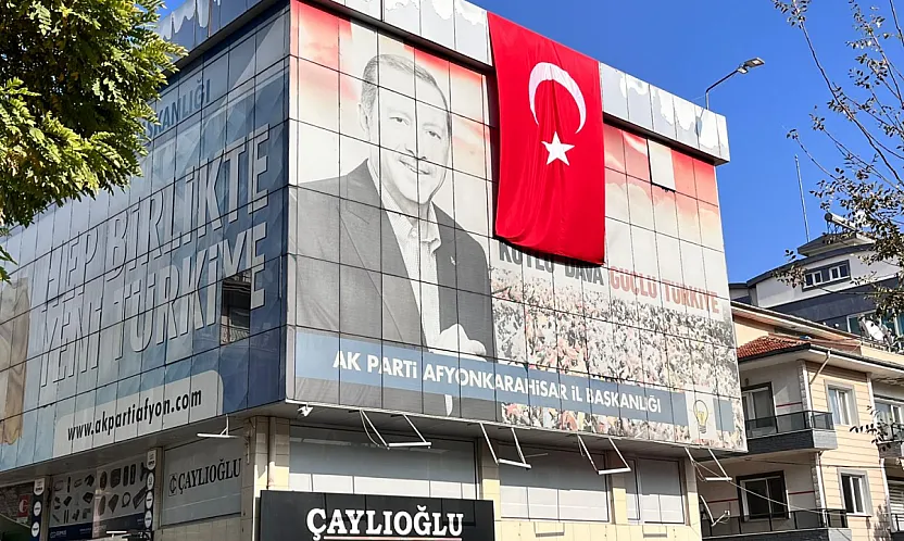 AK Parti Afyon'da Turgay Şahin'in Ardından Bir Şok Daha!