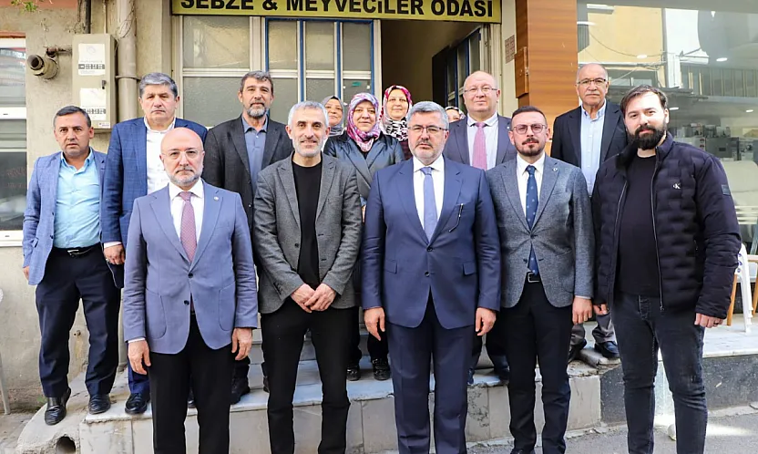 AK Parti Heyeti Sebzeciler Odası Başkanı İle İstişare Etti