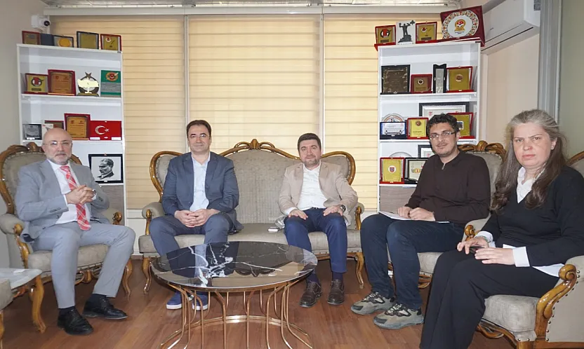 AK Parti ve Burcu Köksal Arasında Yeni Dönem: İşte İlk Mesajlar