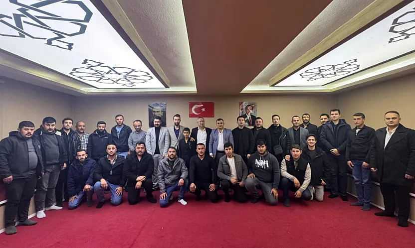 AK Partili Gençler İçin Durmak Yok