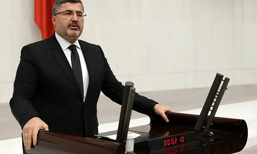 AK Partili Özkaya: Telaşlanan Sizsiniz