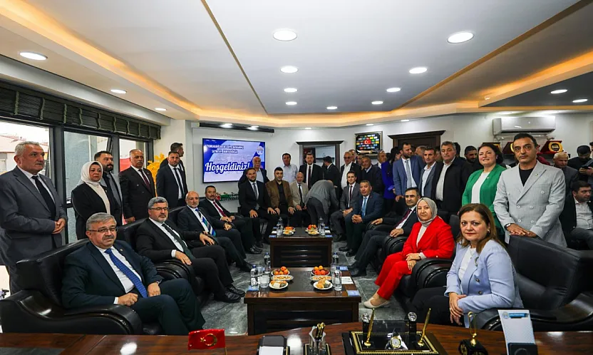 AK Partili Veysel Topçu'ya Hayırlı Olsun Ziyareti