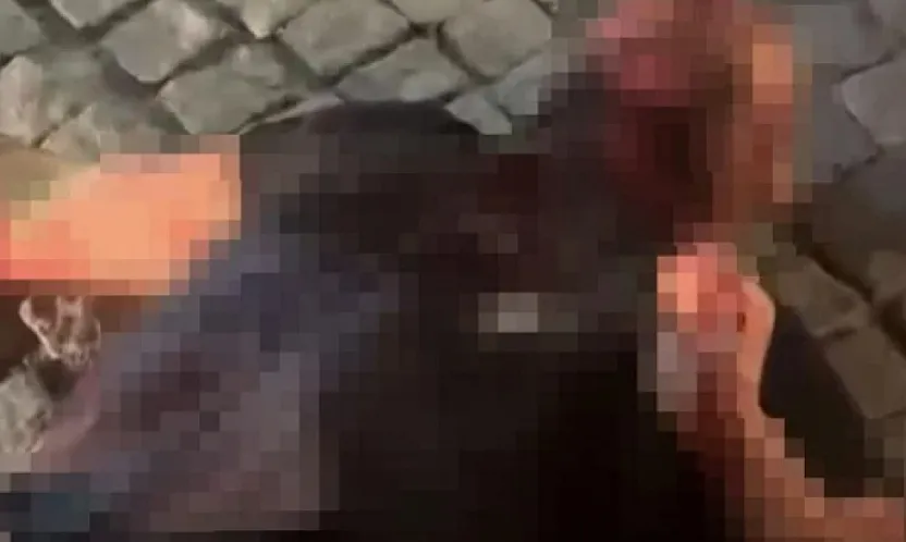 Akrabasının Boğazını Kesti, 'İbreti Alem İçin' Dedi