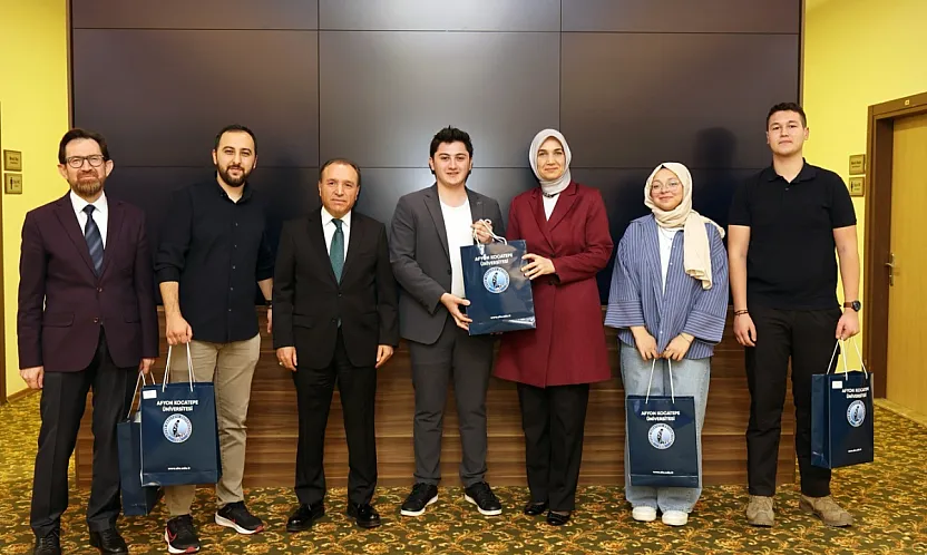 AKÜ'de Danışma Kurulu Toplantısı Düzenlendi