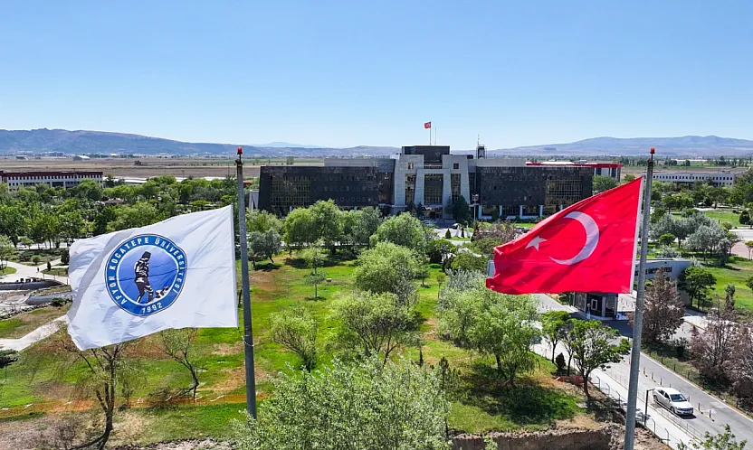 AKÜ'de Kontenjanlarında Tam İsabet