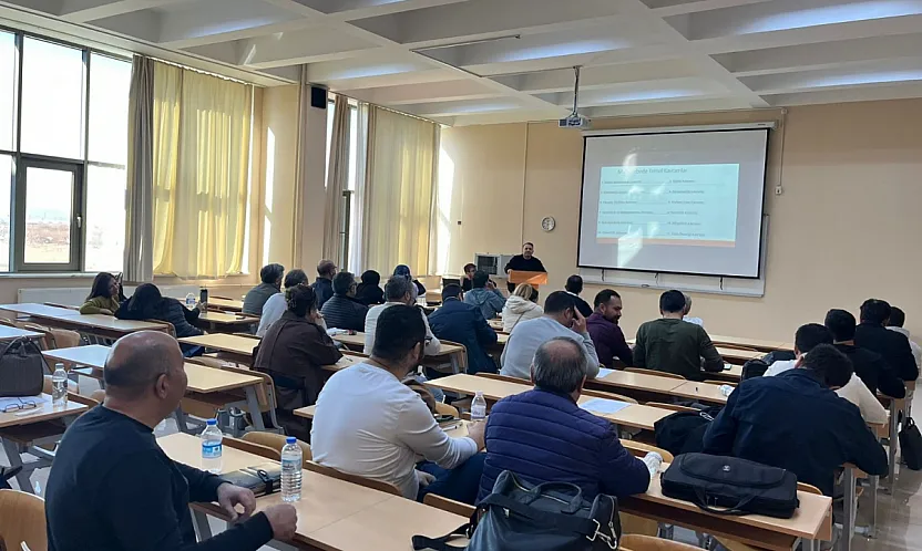 AKÜ'de Nitelikli İnsan Kaynağı Güçleniyor