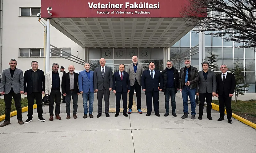AKÜ Veteriner Fakültesinde Bayrak Değişimi