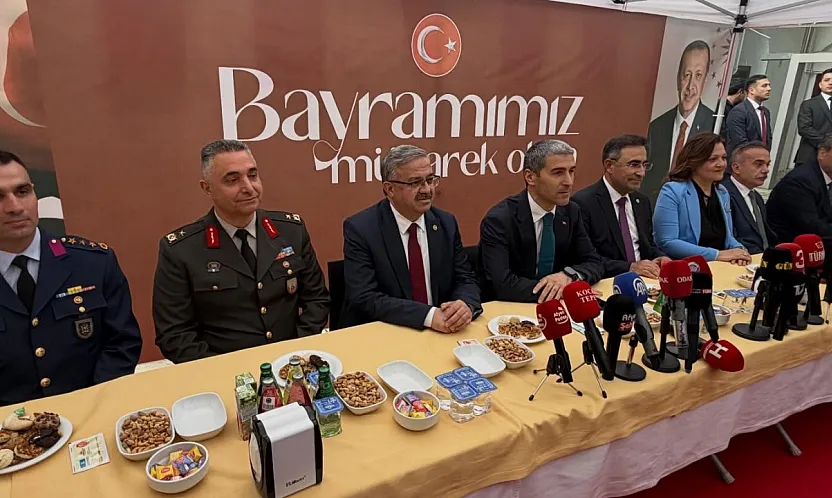 Alışılmadık Bayramlaşma