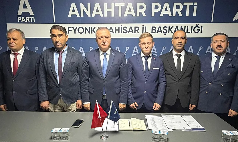 Anahtar Parti Afyon'da Teşkilatlanmasını Sürdürüyor